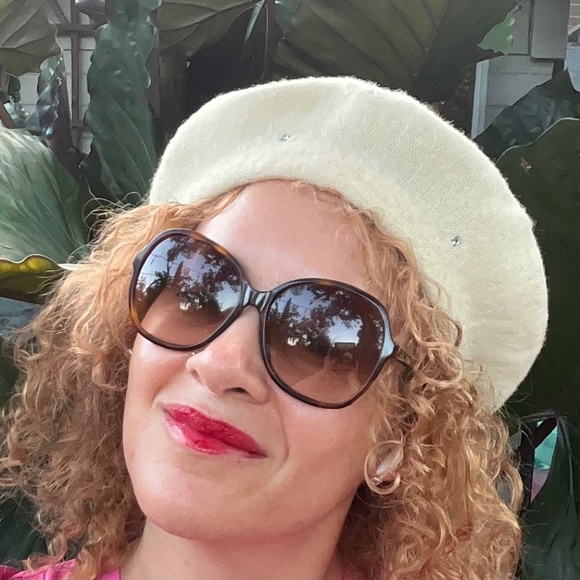 VINTAGE & RARE Lillie Rubin Designer French Cream Rhinestone Beret Hat One Size - Picture 3 of 3